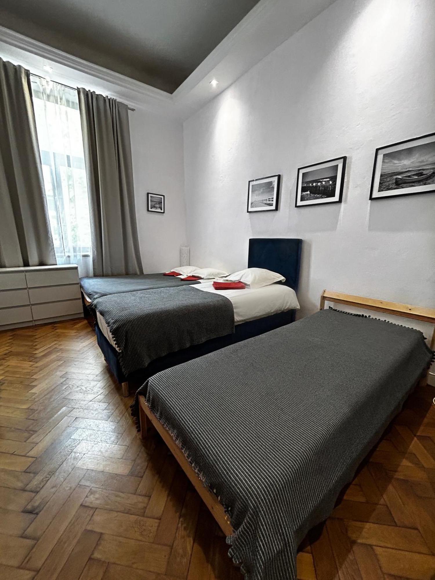Harmony Aparthotel Krakkó Kültér fotó