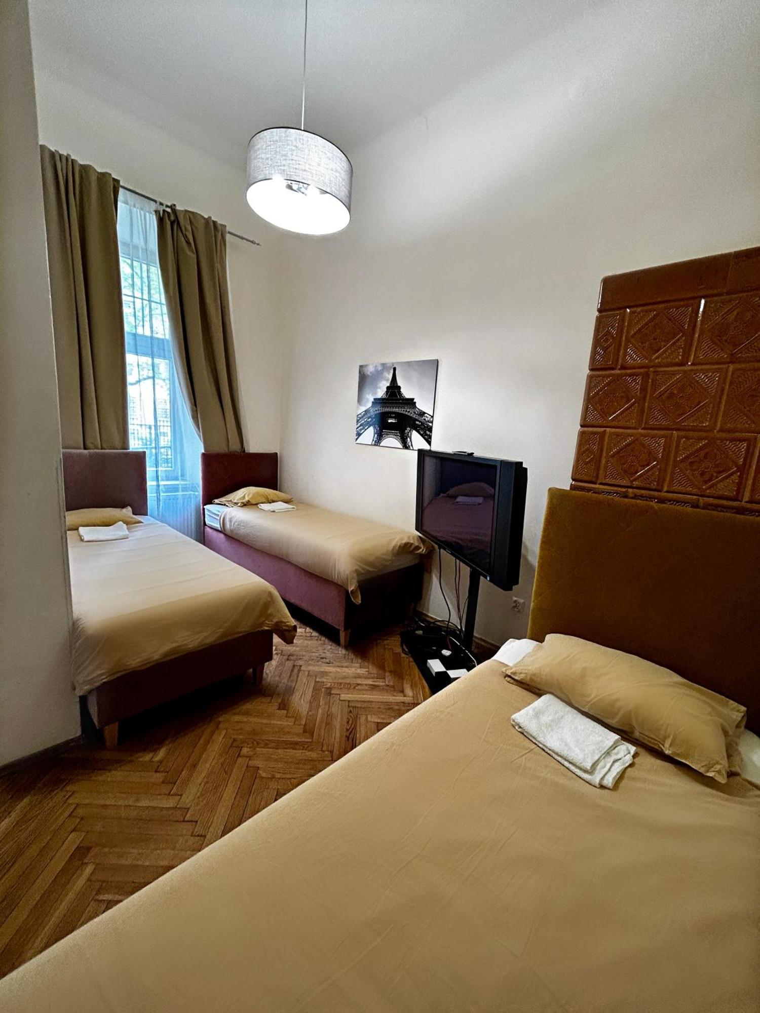 Harmony Aparthotel Krakkó Kültér fotó